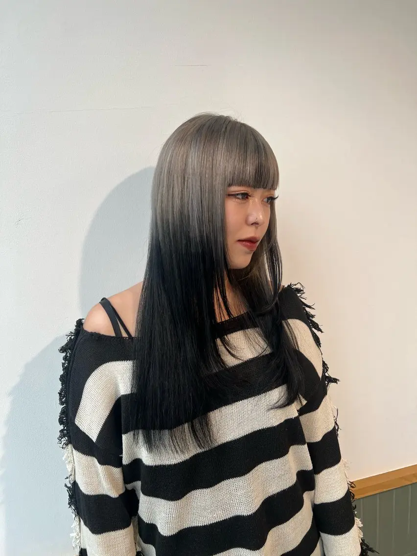 ロング カラー カット ヘアカラー トリートメント 赤みゼロ/透明感 カラー🌿KANTAのヘアスタイル