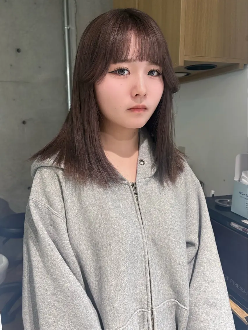 ミディアム ヘアカラー siki yuikaのヘアスタイル