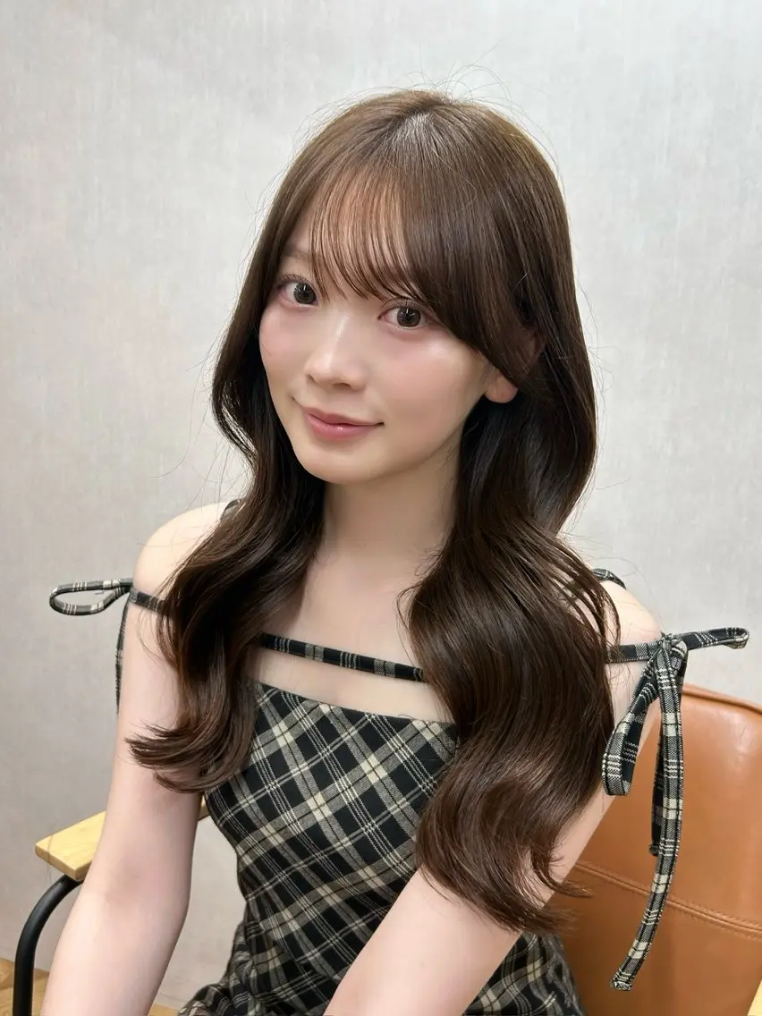 ミディアム カラー ヘアカラー オリーブ/ 透明感カラー/れいあのヘアスタイル