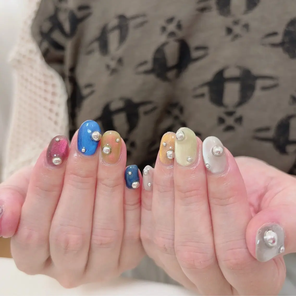 ネイル mano nella manoのネイルデザイン