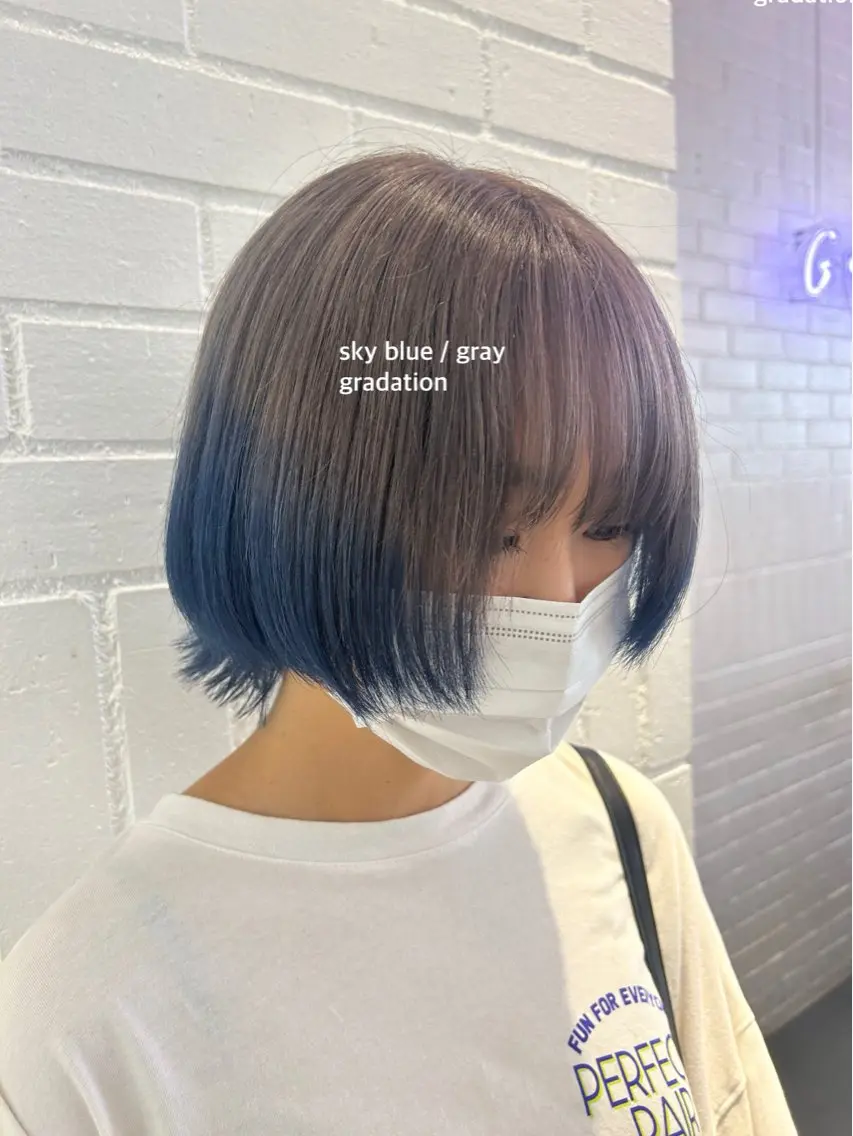 カラー 🫒オリーブ/透け感 レイヤー🌿‬モエカのヘアスタイル