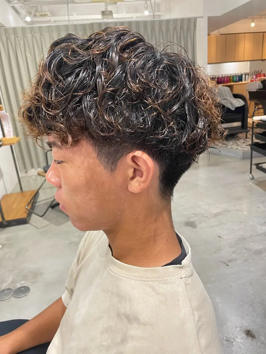 【メンズ💇♂️】カット+パーマ+眉カットの写真