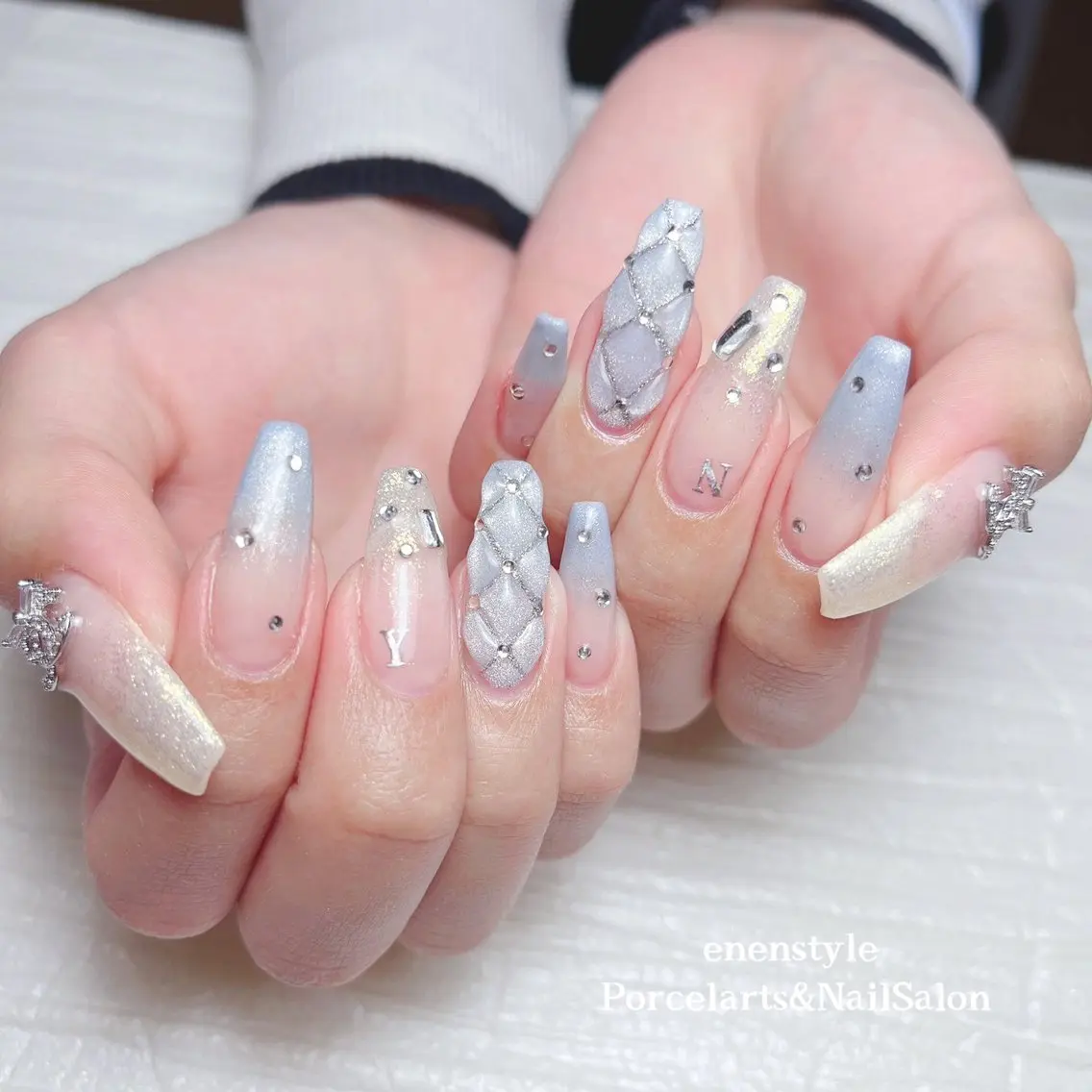 ネイル 🐾enen style 🐾のネイルデザイン