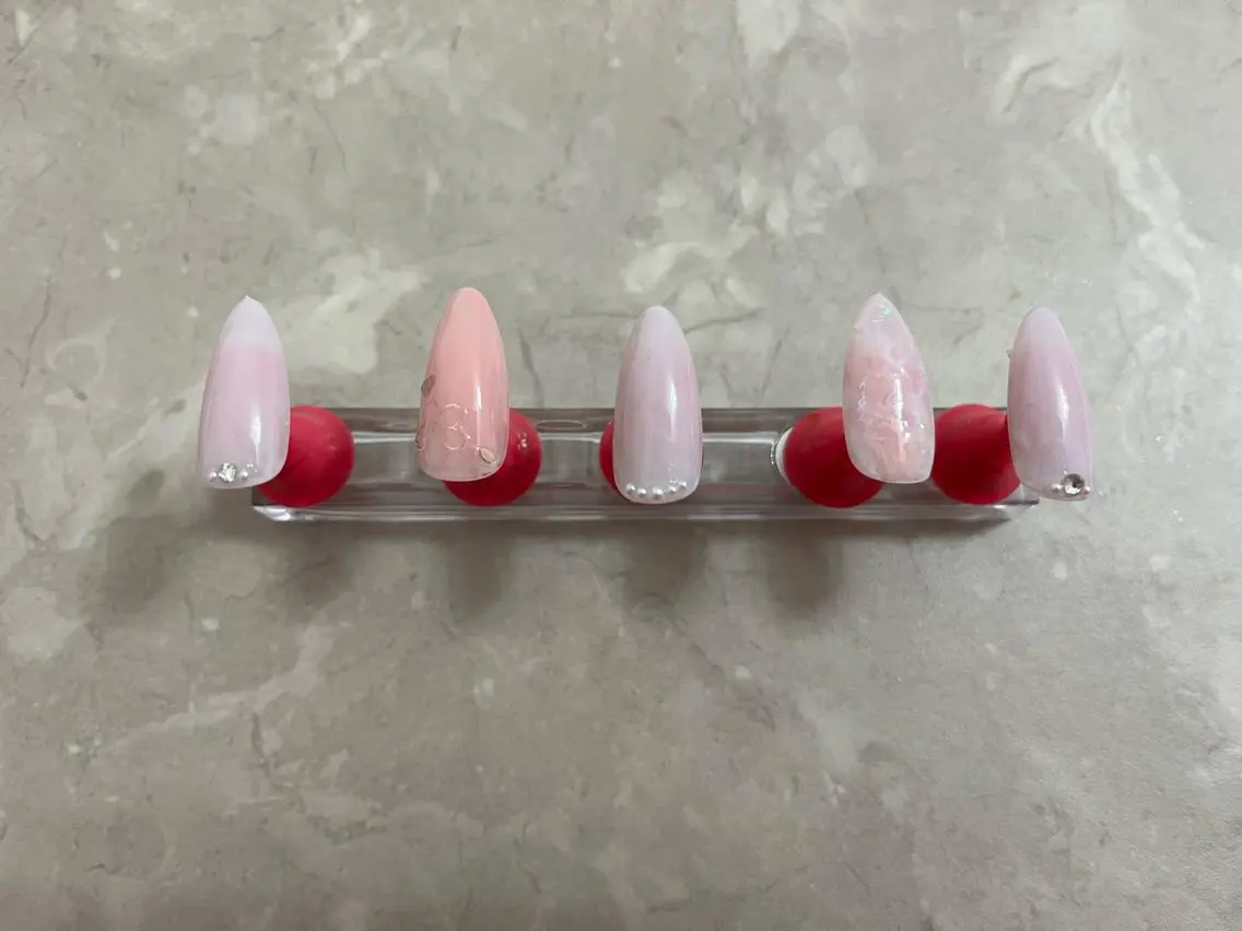 ネイル アートネイル Luxy YUKIのネイルデザイン
