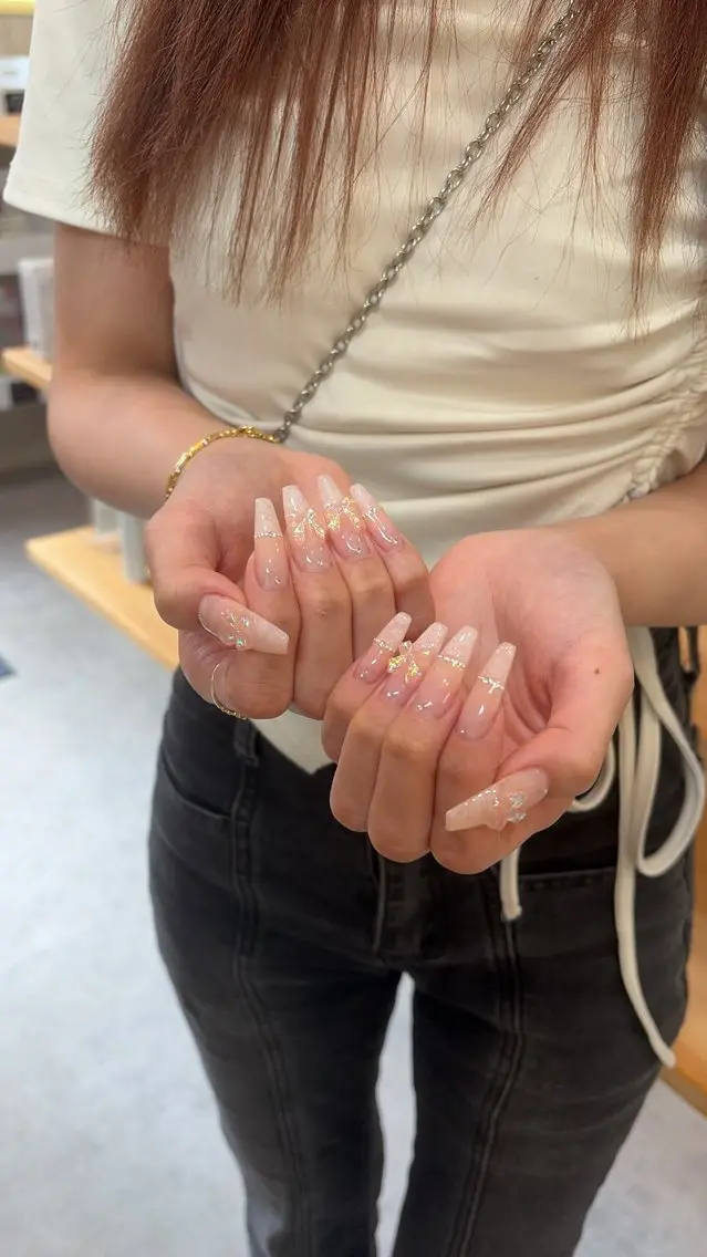 ネイル 長さ出し 持ち込み ハンドネイル vinail. ビネルのネイルデザイン