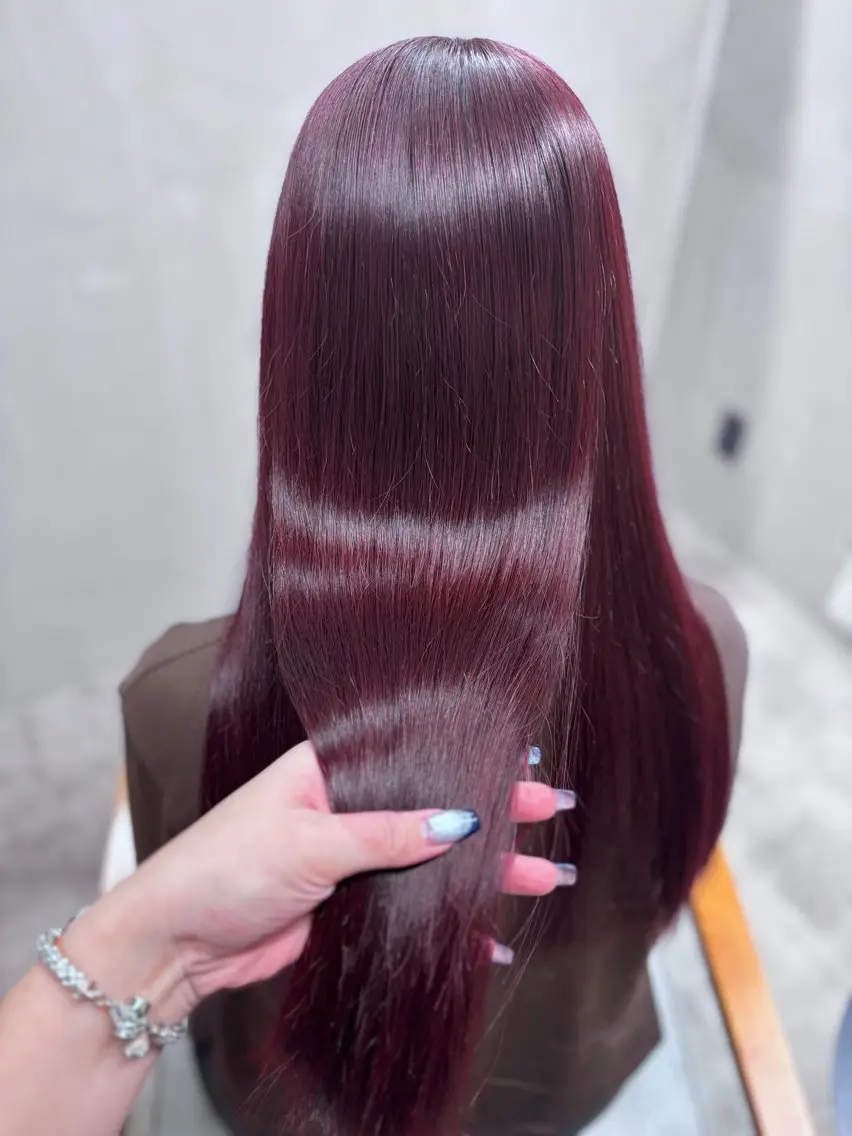 ロング ヘアカラー 縮毛矯正 miloc naha ナナカのヘアスタイル