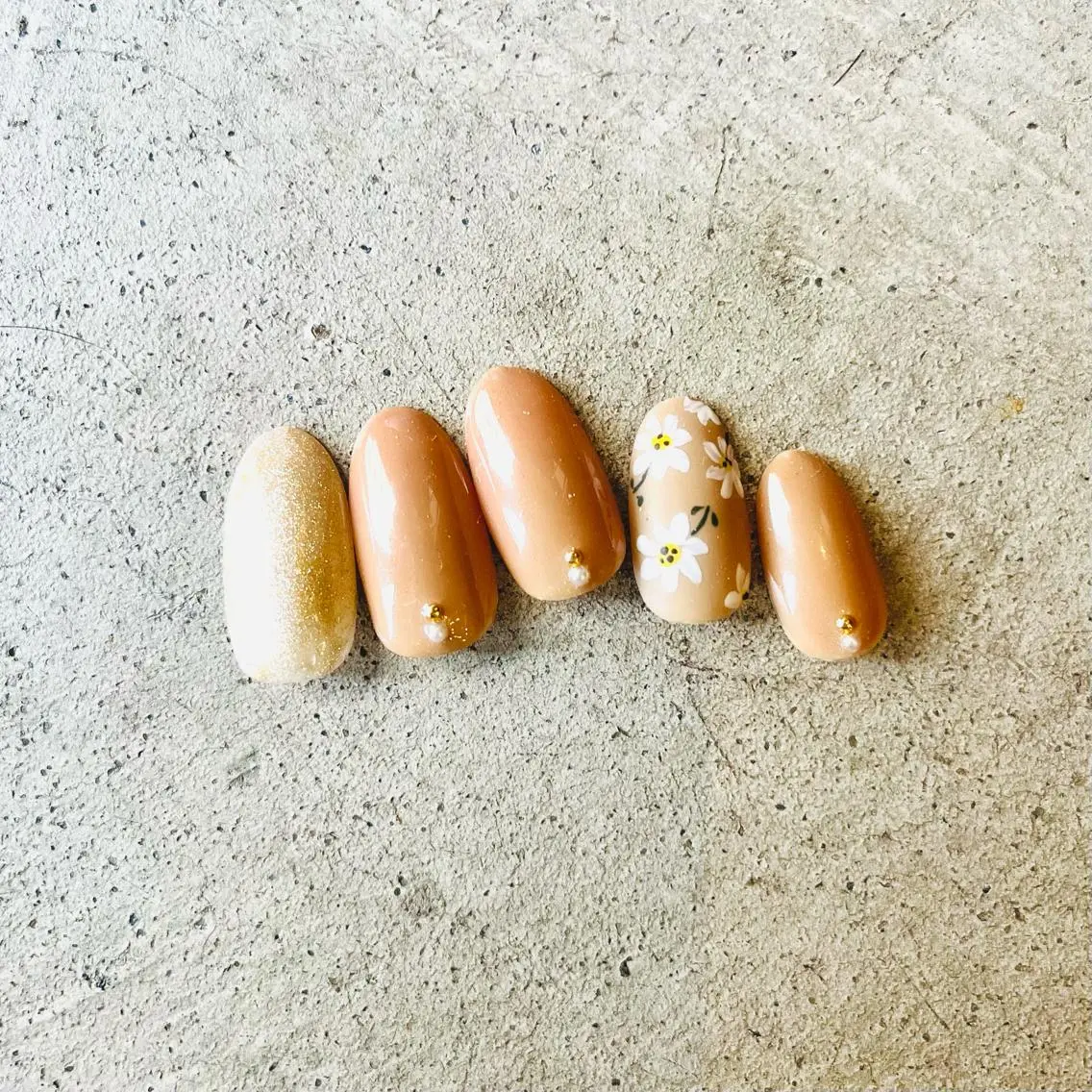 ネイル フラワーネイル TRAM-nail moriizumiのネイルデザイン