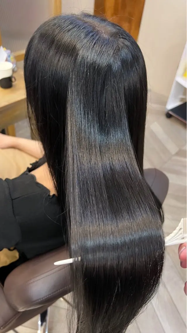 セミロング カラー 黒髪 ブルーカラー ブルーブラック 縮毛矯正練習 モデル募集✨️NOAのヘアスタイル