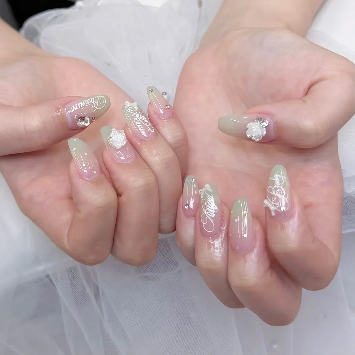 ネイル ハンドネイル NAIL atre AIKOのネイルデザイン