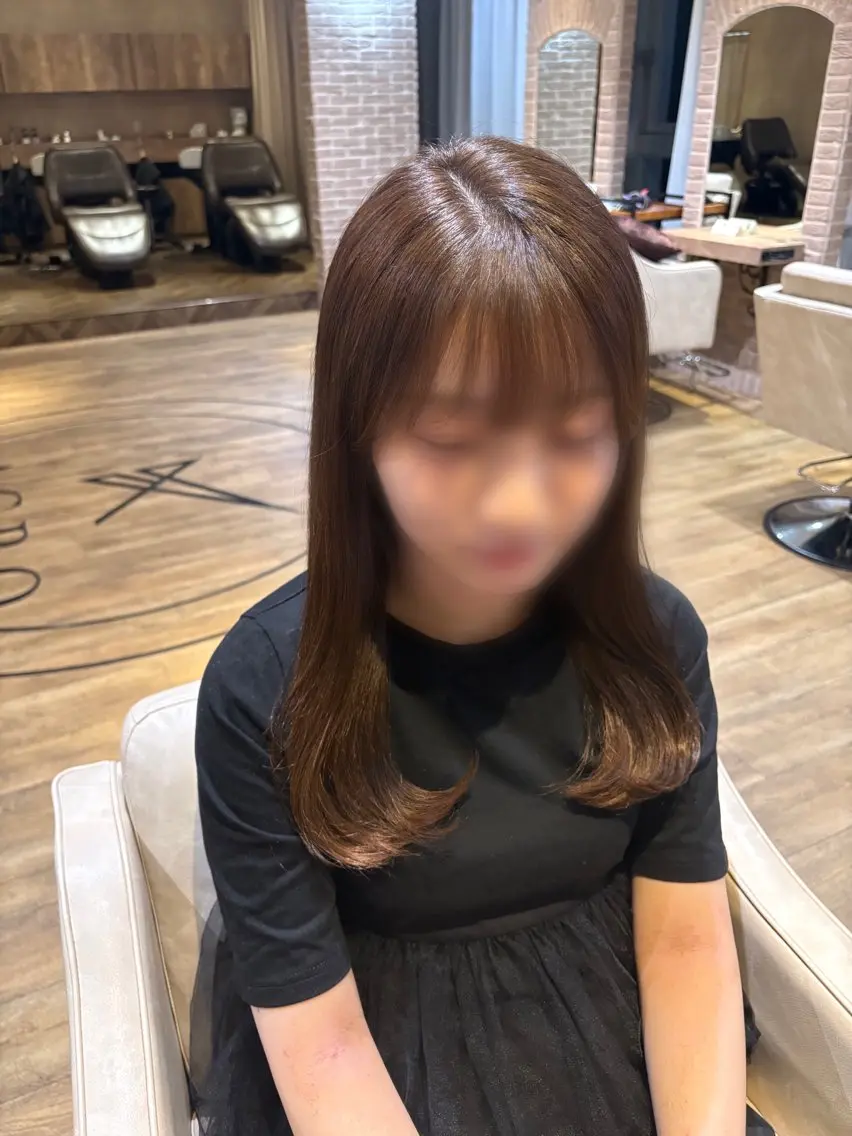 ミディアム ACRO 梅田店のヘアスタイル