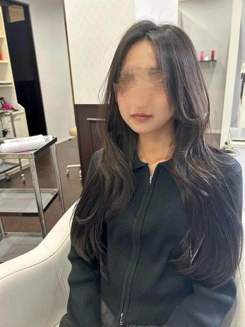 ロング Filer TSUKSAのヘアスタイル