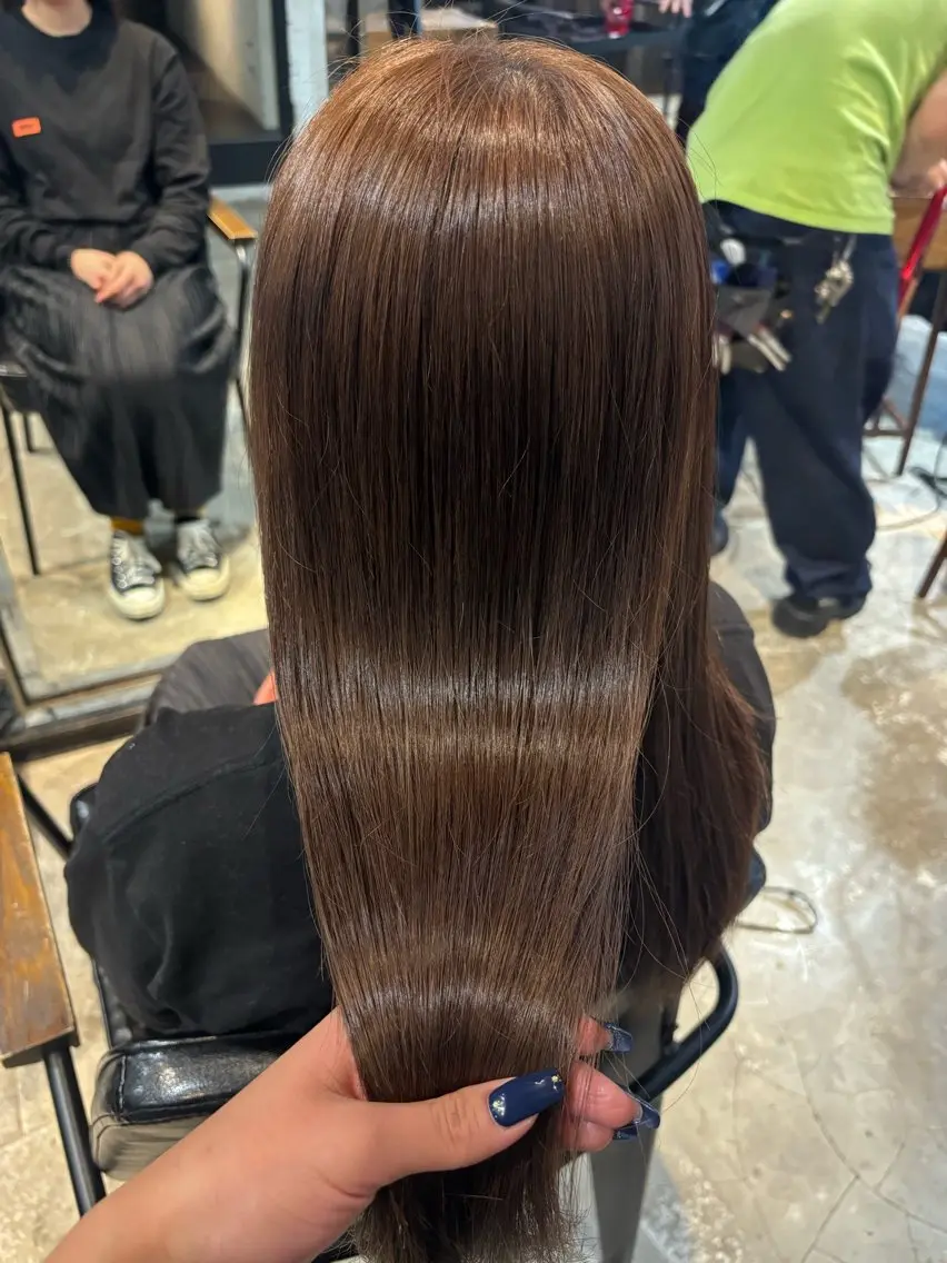 セミロング ヘアカラー トリートメント 🌺柔らか透明感 カラー🌊MAMIのヘアスタイル