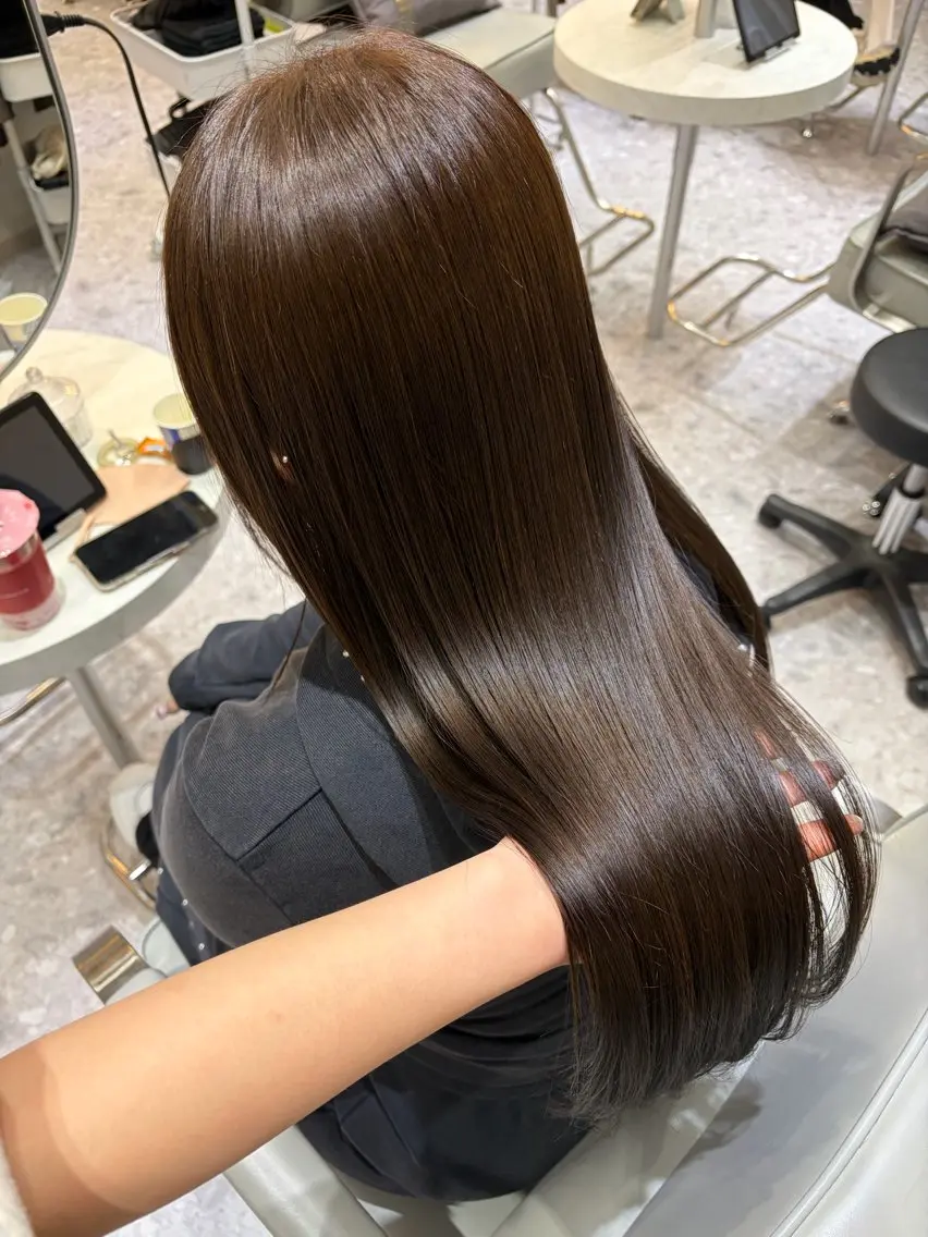 ロング カラー ベージュカラー ブラウンカラー オリーブベージュ オリーブブラウン オリーブカラー カット ヘアカラー トリートメント Ayano🎀似 合わせ×透明感🎀のヘアスタイル