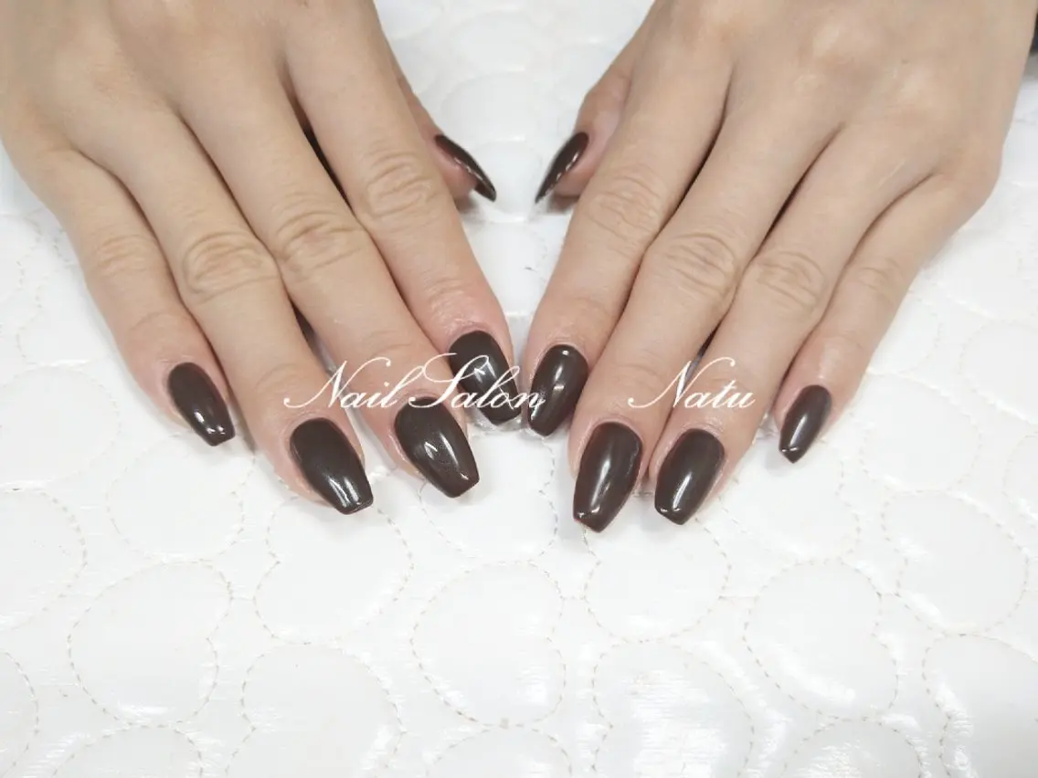 ネイル 長さ出し ワンカラーネイル フットネイル nailsalon Natuのネイルデザイン