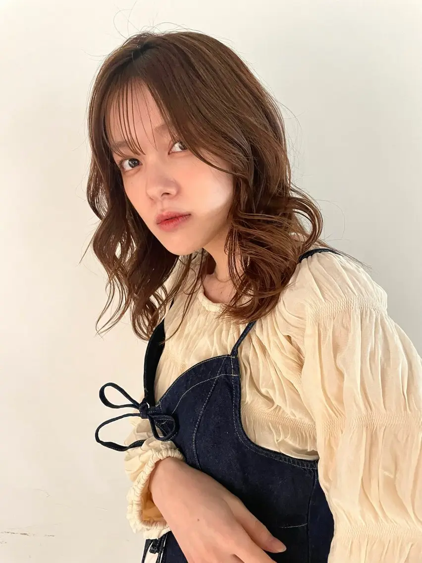 セミロング カラー ヘアアレンジ ユウナ🎀レイヤー/ 暖色カラーのヘアスタイル