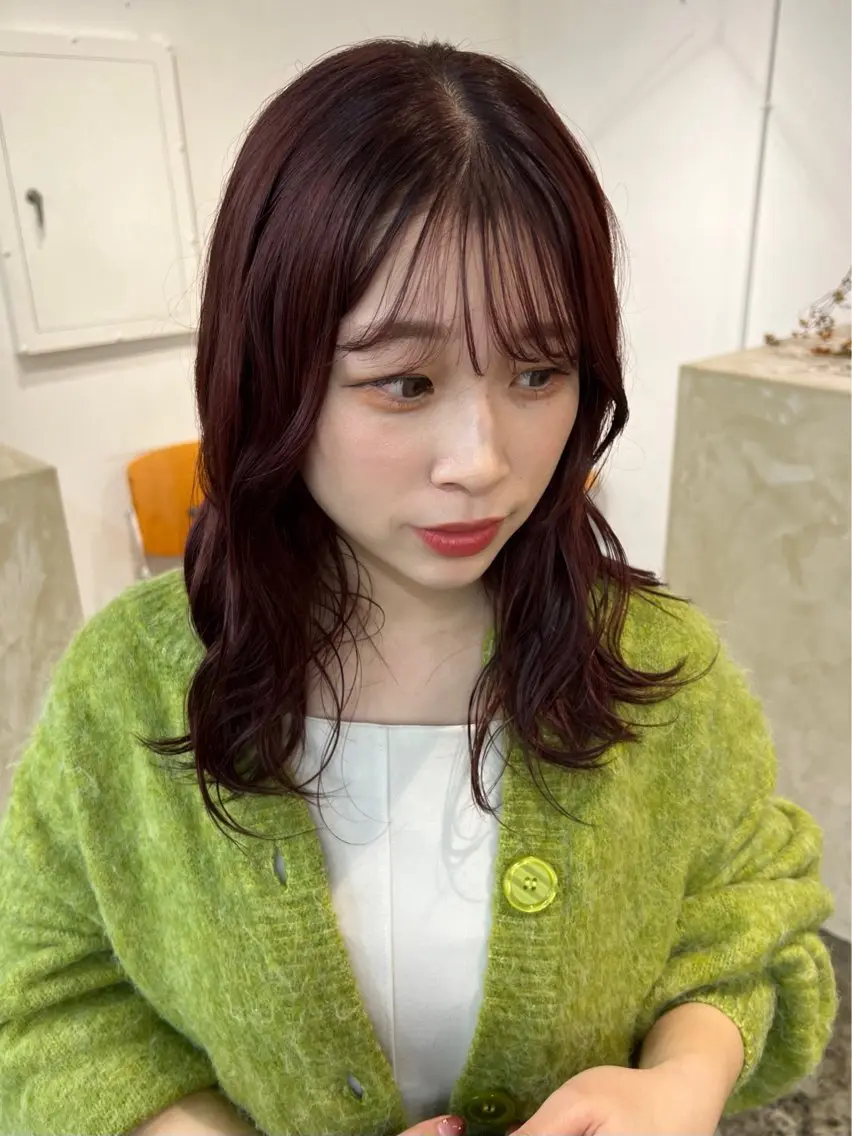 ミディアム カラー ピンクカラー Terve. 赤松 メイのヘアスタイル