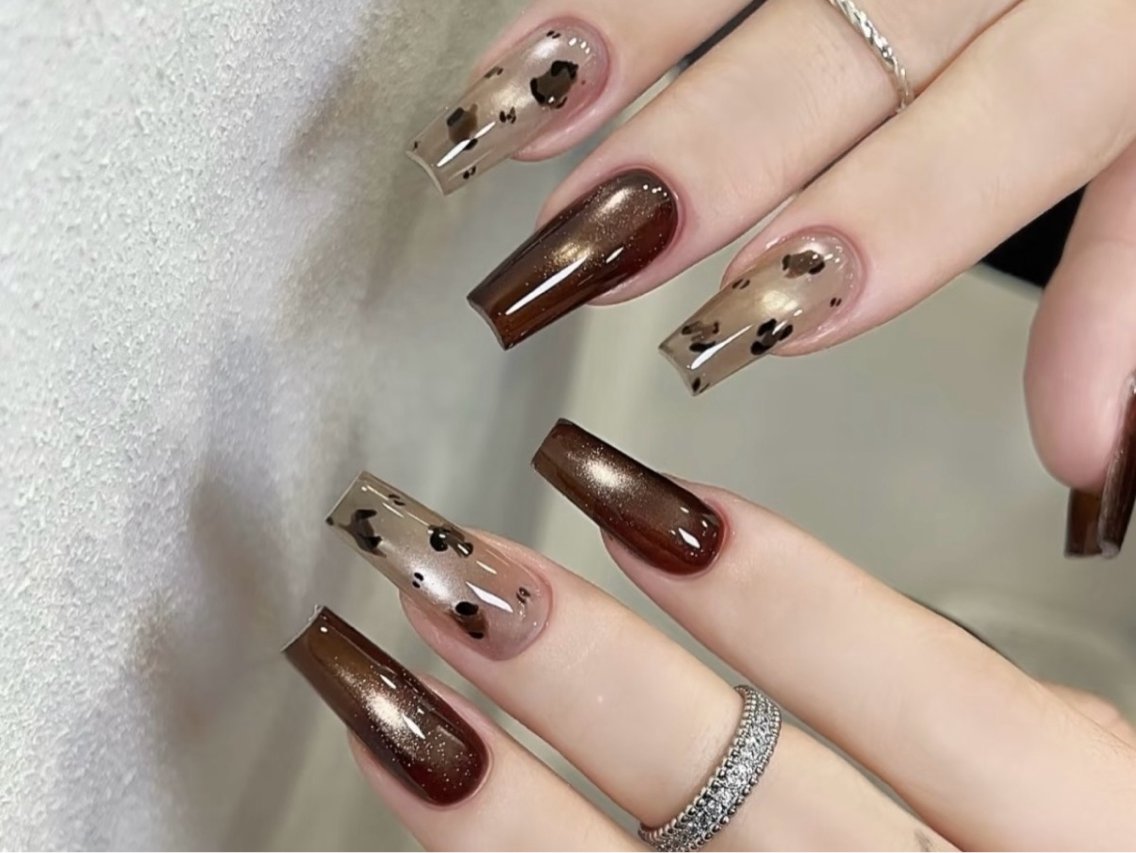 ロング ハンドネイル Atelier nail salonのネイルデザイン