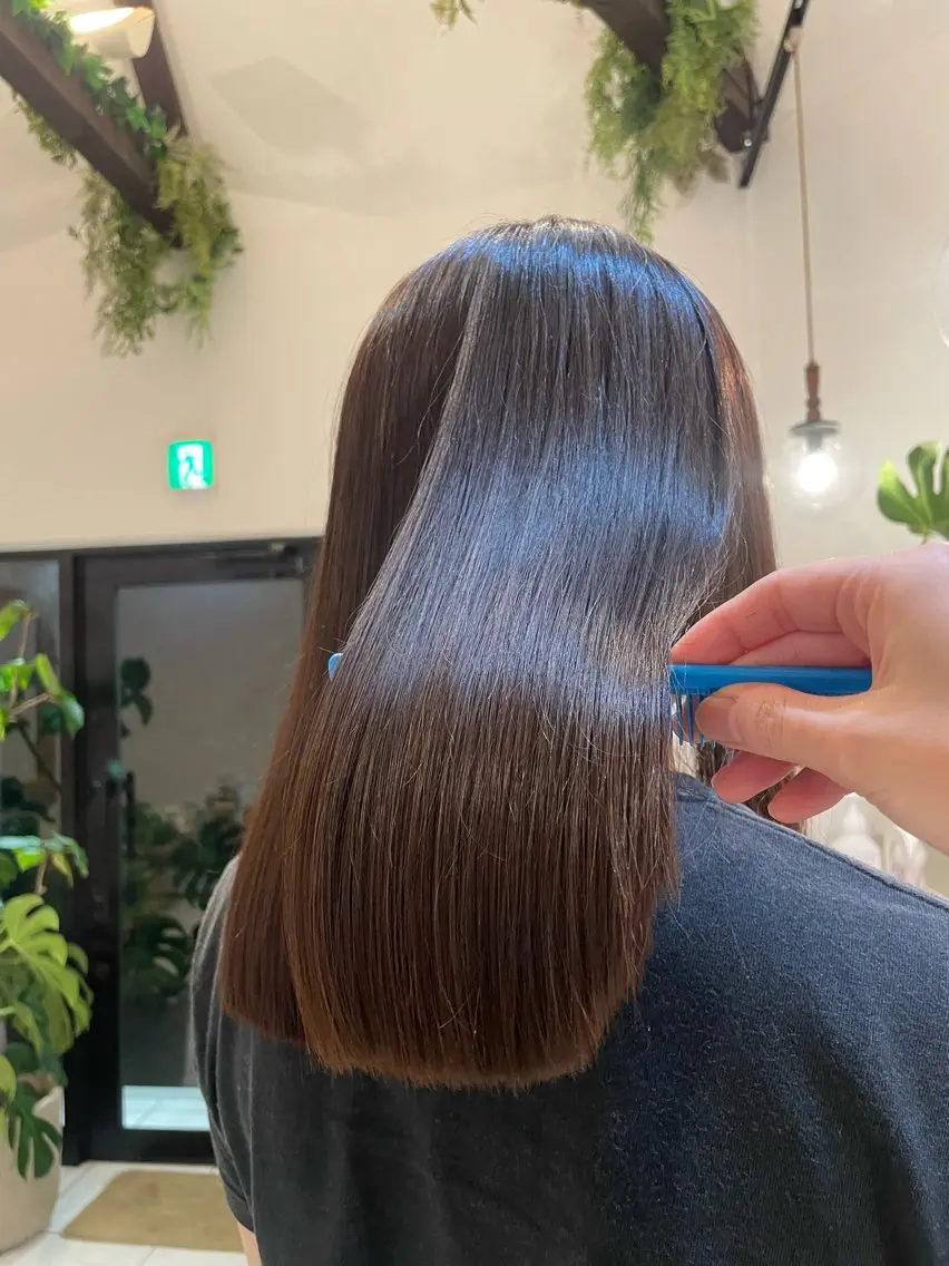 ミディアム カット 縮毛矯正 トリートメント 平塚/透明感カラー/ 湘南/結花のヘアスタイル