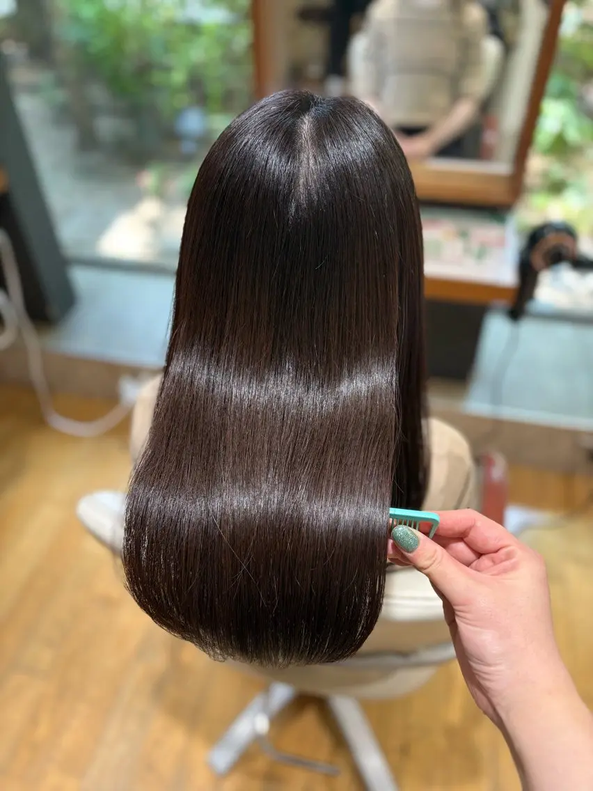 ロング カラー ヘアカラー トリートメント 柳内 まゆのヘアスタイル