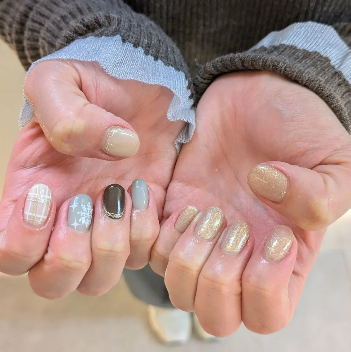 ハンド【ニュアンス🎨アート5本】サンプルからお選び下さいの写真