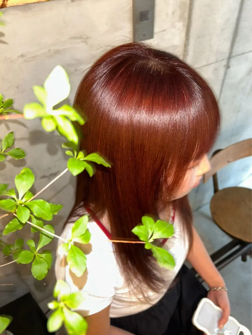 ロング トリートメント ヘアカラー アワタケ リンのヘアスタイル