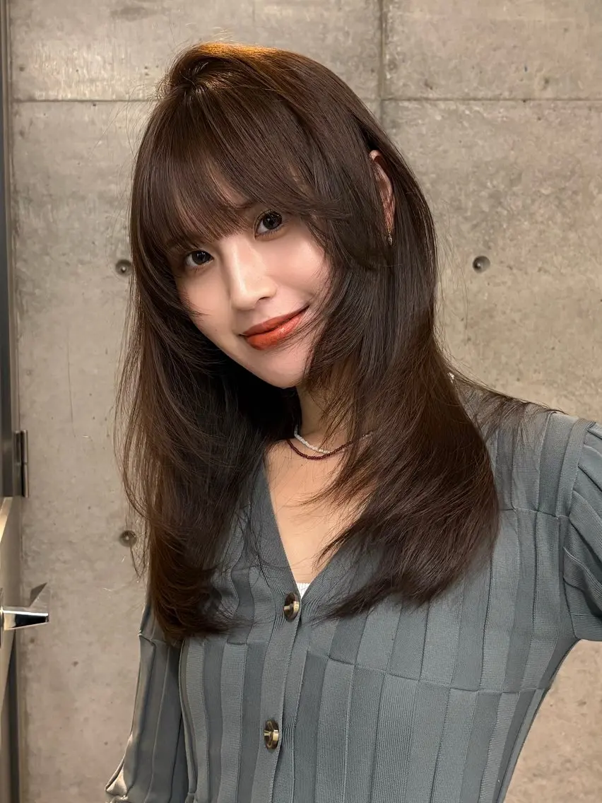 ロング カラー カット ヘアカラー トリートメント Saki/レイヤー/ 柔らかカラーのヘアスタイル