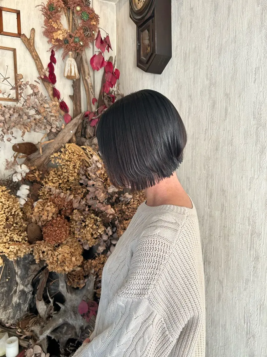 ショート ボブ 外ハネヘア minami 🐣のヘアスタイル
