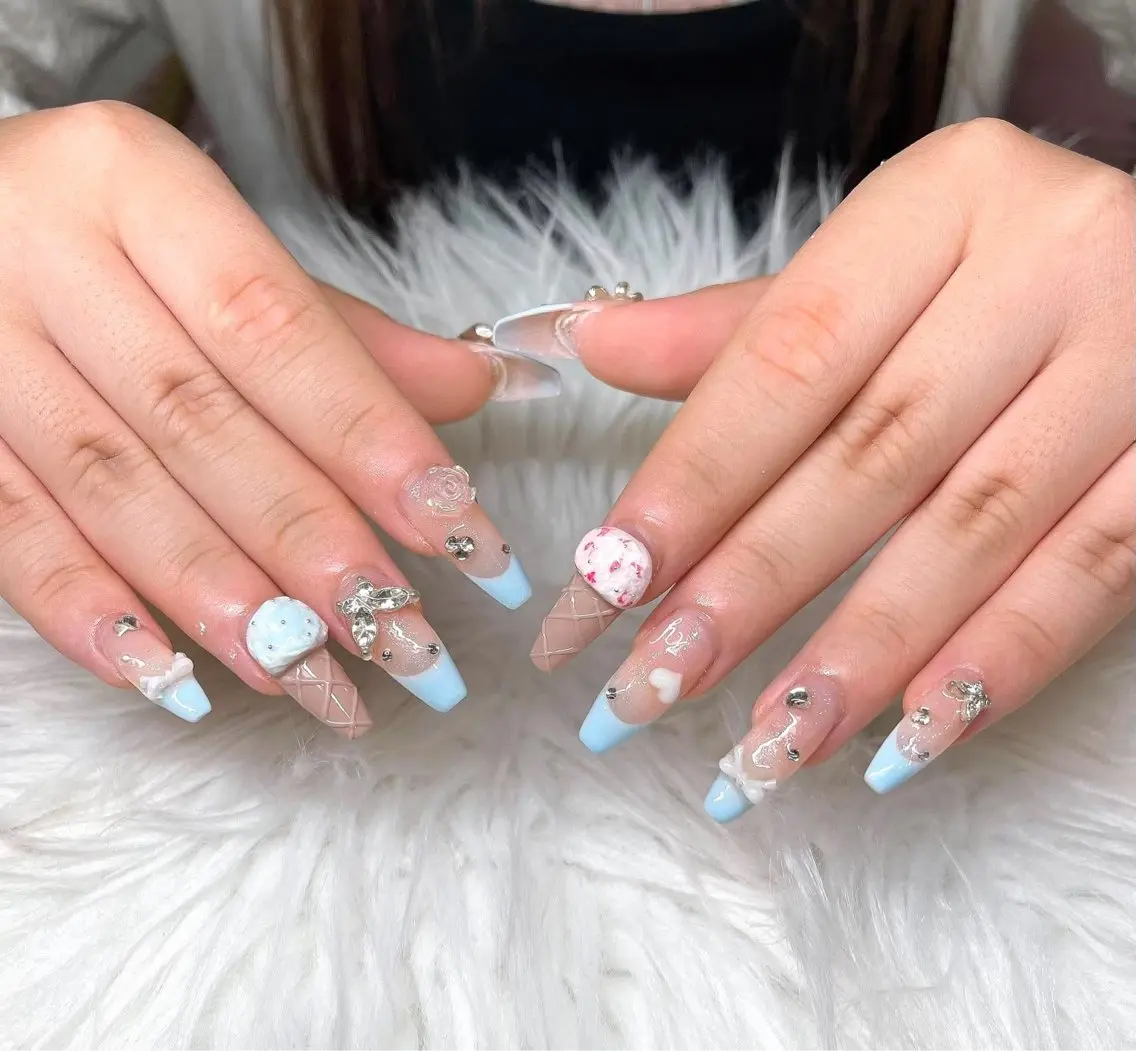 ネイル Lee Nailsのネイルデザイン