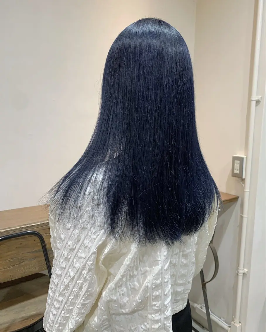 セミロング カラー ヘアアレンジ ヘアカラー トリートメント ヘッドスパ ヘアセット 山口 樹里のヘアスタイル