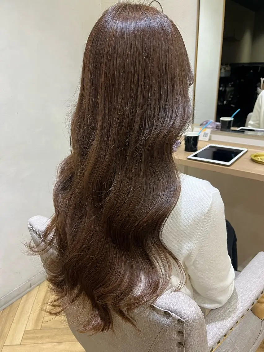 ❤︎似合わせカット✂️➕艶カラー➕補修能力抜群oggiトリートメントの写真