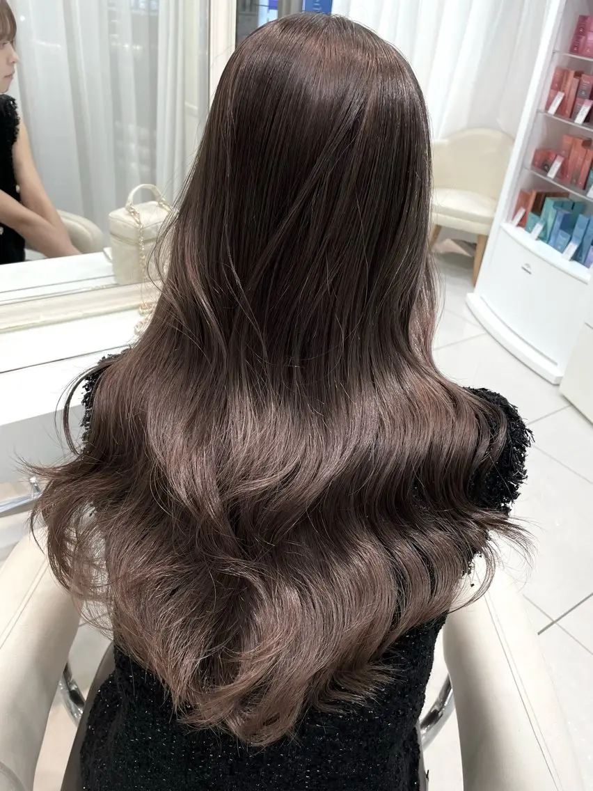 ロング カラー 【𝐀𝐬𝐡-池袋 】ひな💭🎀のヘアスタイル