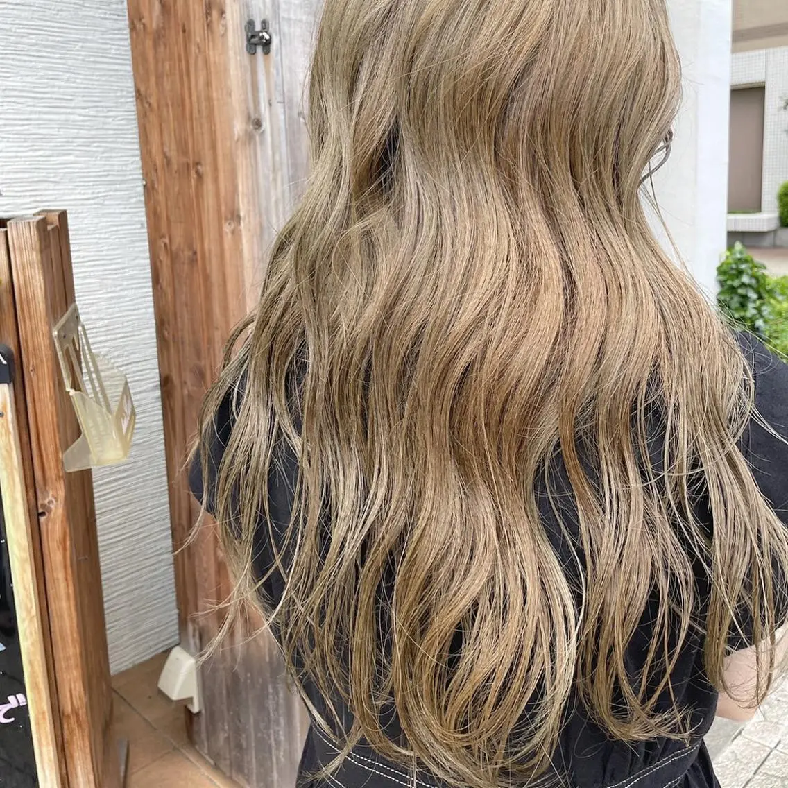 ロング カラー グレージュ オリーブグレージュ オリーブグレー yoshi （髙橋）のヘアスタイル