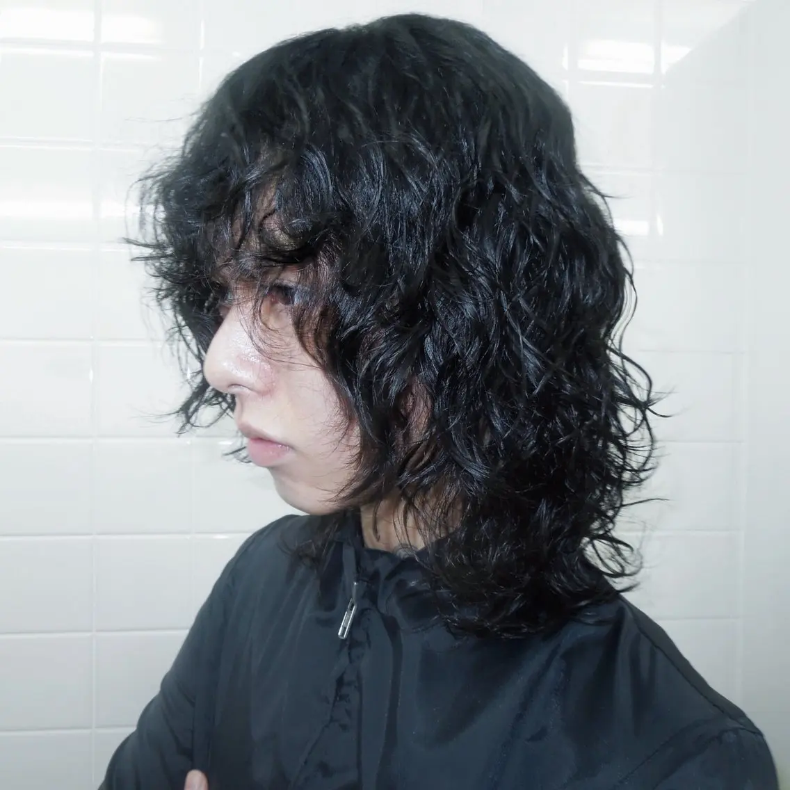 セミロング パーマ メンズ メンズパーマ セミロングパーマ ストレートパーマ カット パーマ タマキ/ パーマ/Wカラーのヘアスタイル