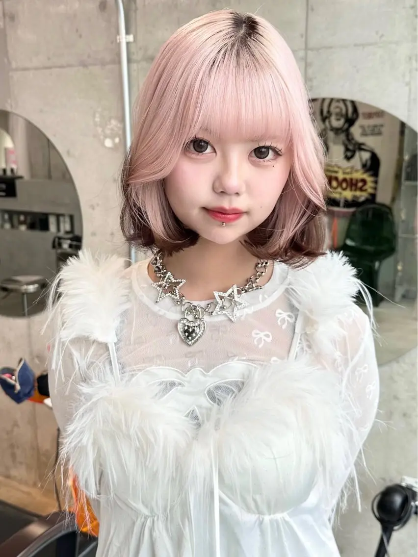 ショート ☪️ハイトーン coco🍀︎✨のヘアスタイル