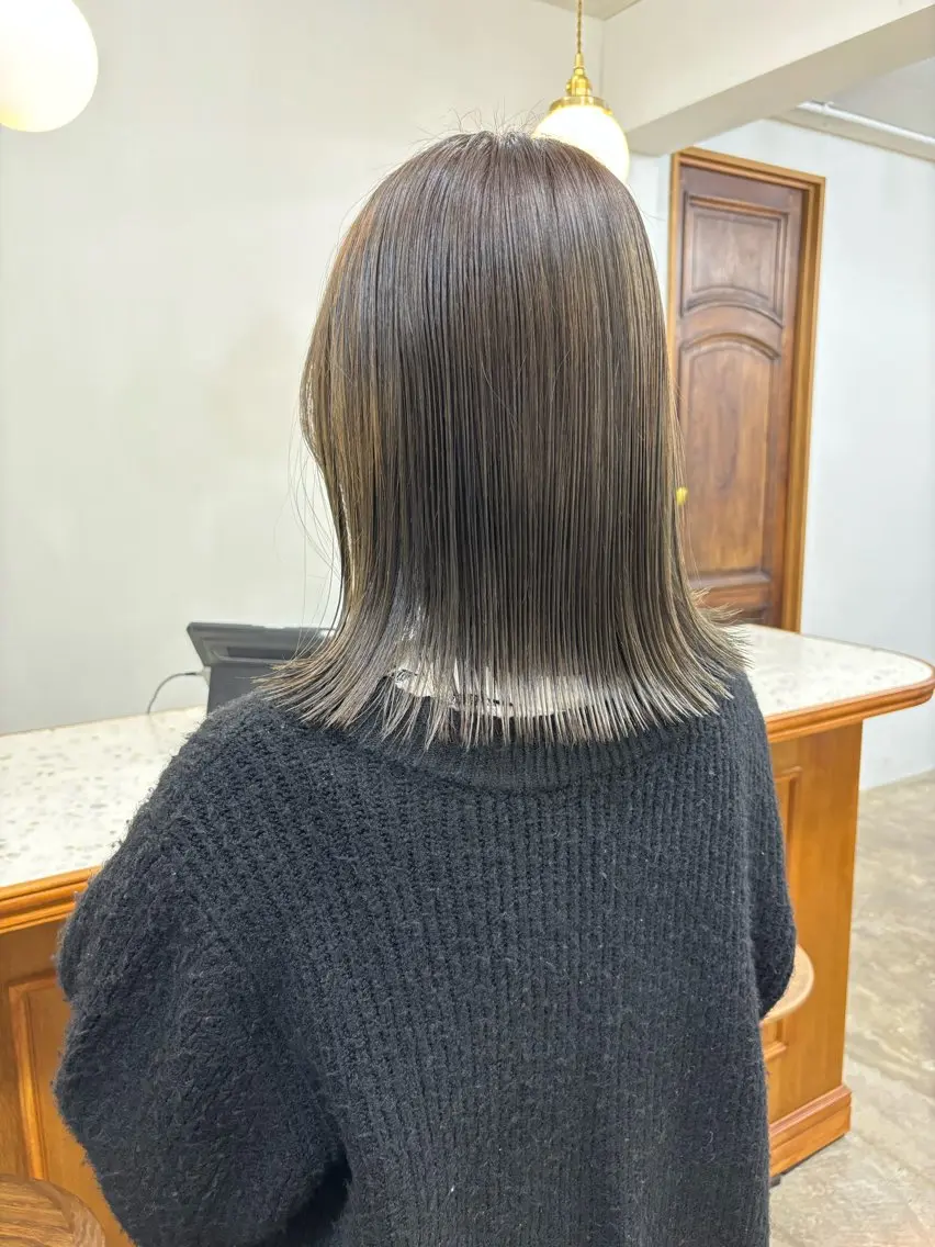 ミディアム カラー ベージュカラー ブリーチ 透明感カラー ブリーチなしカラー オリーブベージュ ayano🫧 《CIEN》のヘアスタイル