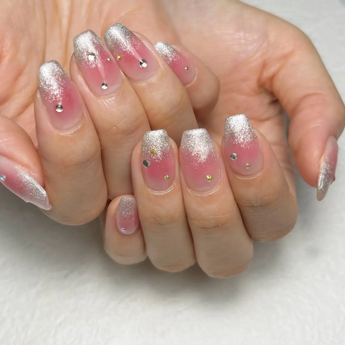 ネイル アートネイル チークネイル フットネイル ジェルネイル キラキラネイル Y nail なんば堀江店のネイルデザイン