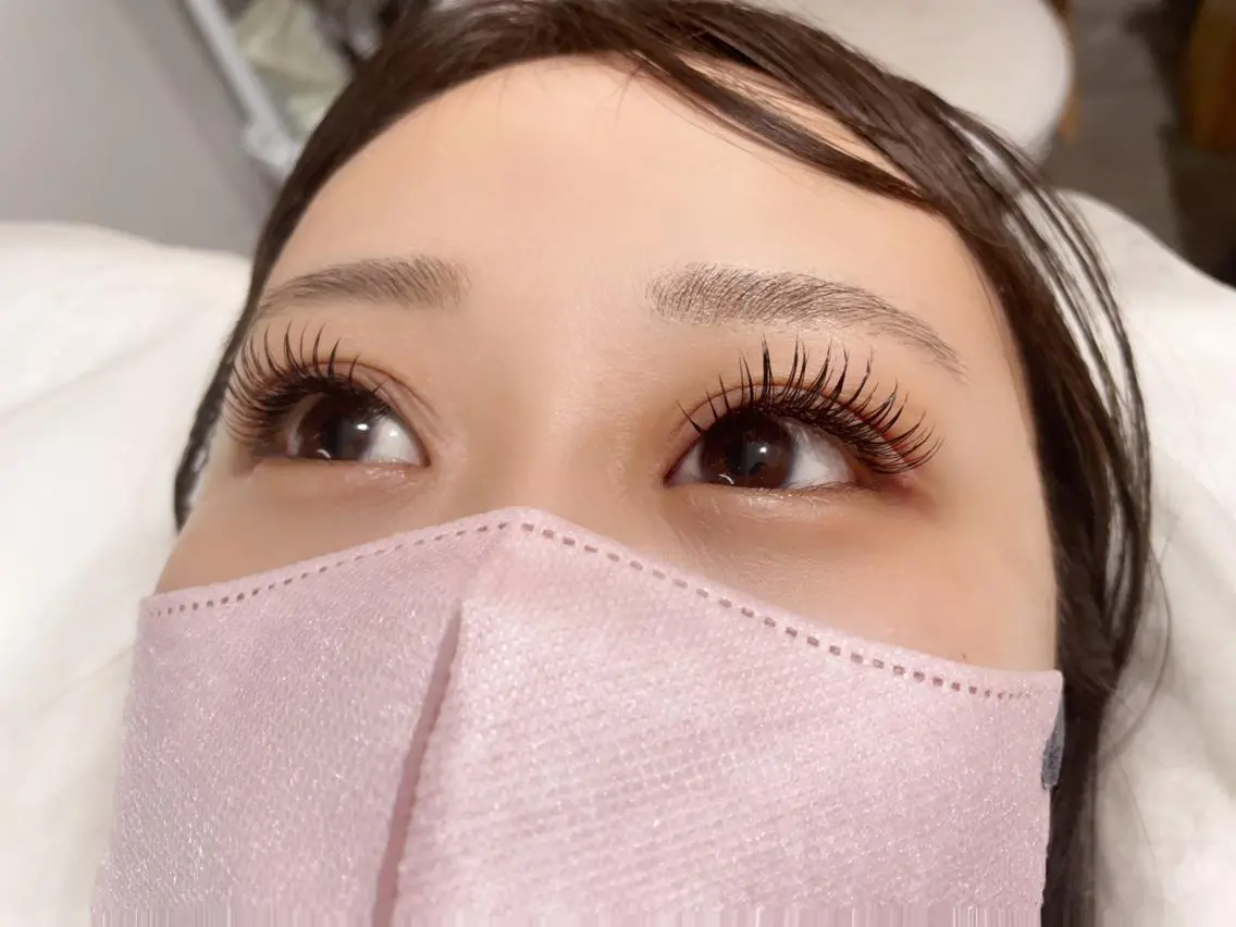 お得【人気パリエク100本】パーマ＋マツエクフラットラッシュの写真