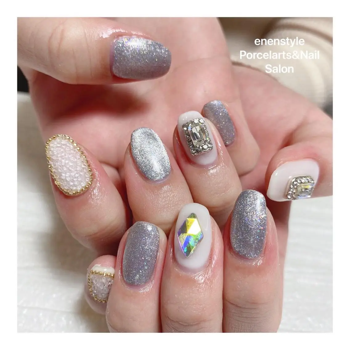 ミディアム ネイル ハンドネイル 🐾enen style 🐾のネイルデザイン