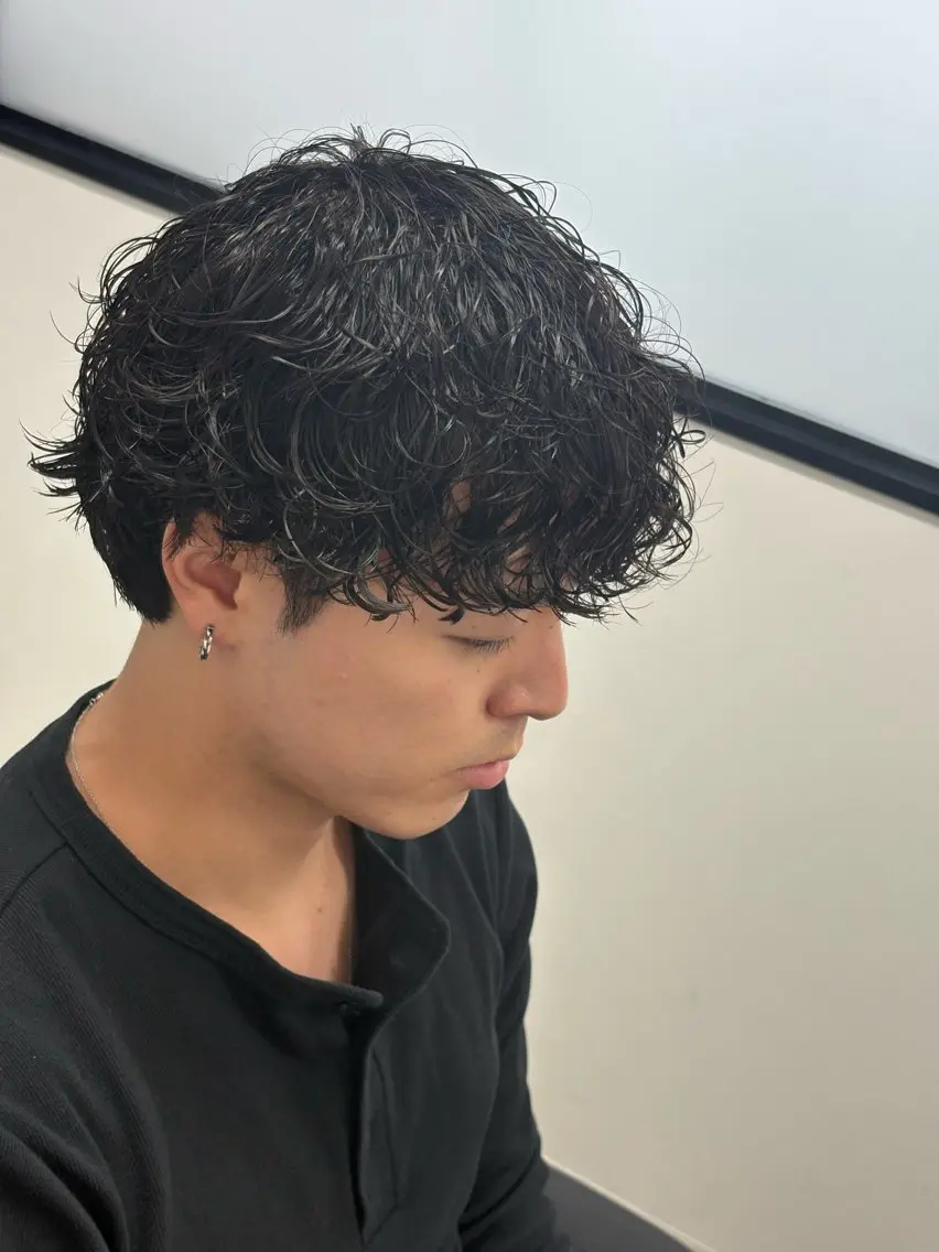 カット+シャドウパーマorスパイラル+内部補修trの写真