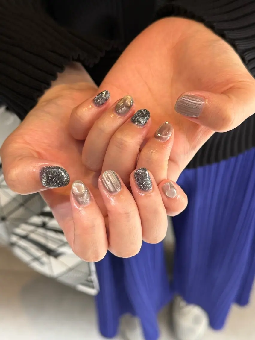 ネイル ニュアンスネイル nail salon swaddle 🪽のネイルデザイン