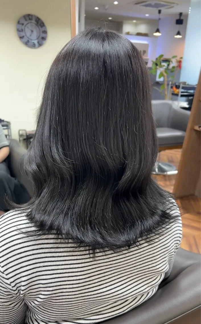 ミディアム カラー GRAN LUSSO 【MIHARU】のヘアスタイル