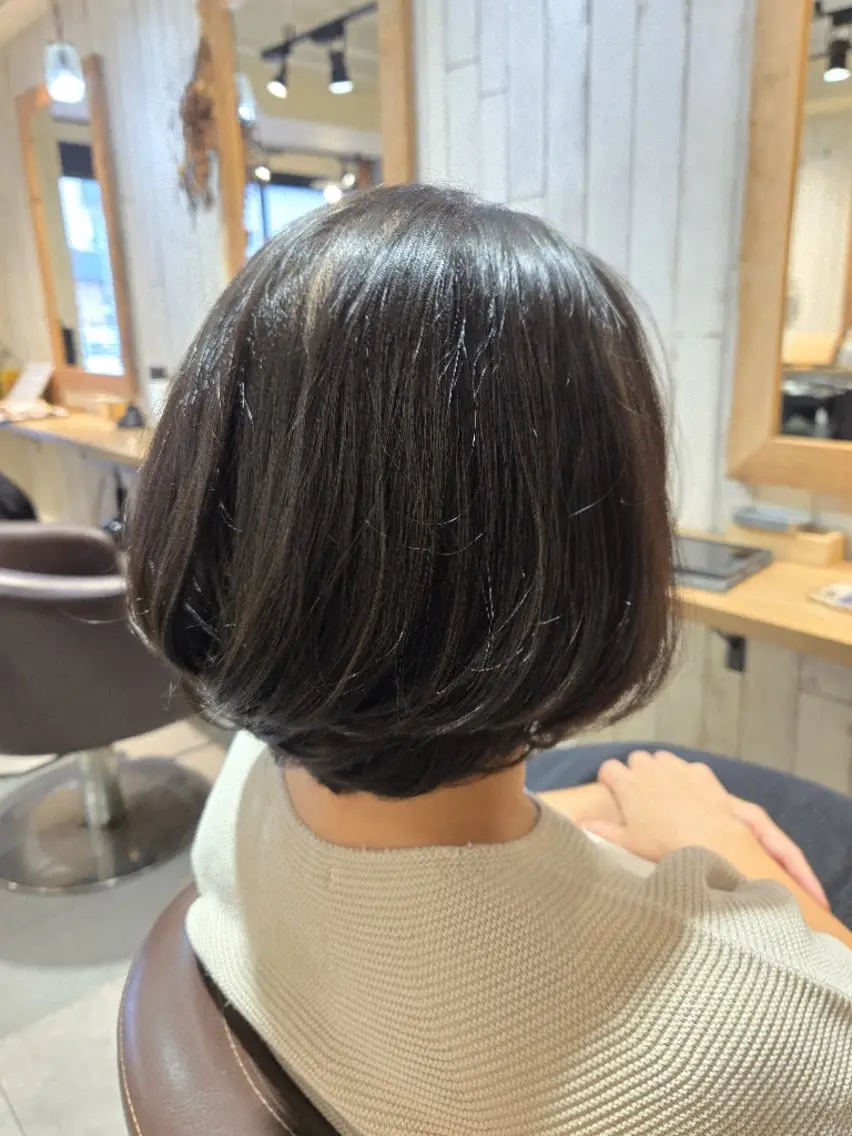 ミディアム 髪質改善 トリートメント カット トリートメント 野村 果音(カノン)のヘアスタイル