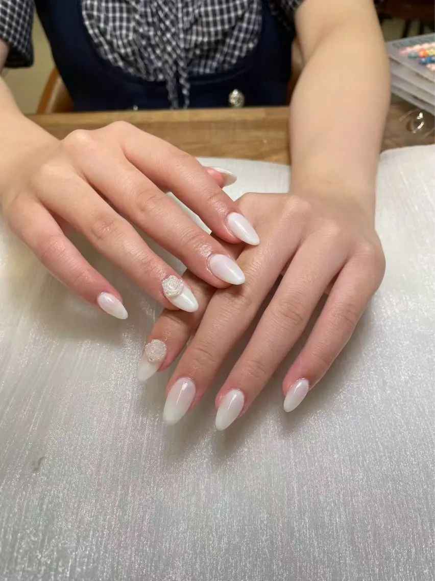 ネイル ハンドネイル ユリ🎀長さだし/ パラジェル/持ち込みのネイルデザイン