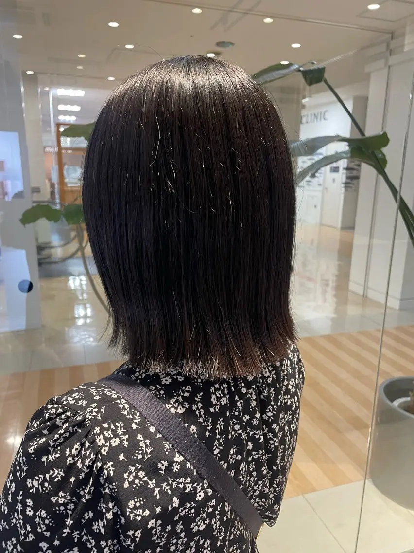 ミディアム ボブ 外ハネヘア カット ナチュラルカラー 児玉優香のヘアスタイル