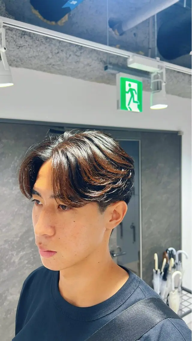 ショート パーマ メンズ フェザーパーマ マッシュ メンズパーマ パーマ 小倉 康聖のヘアスタイル