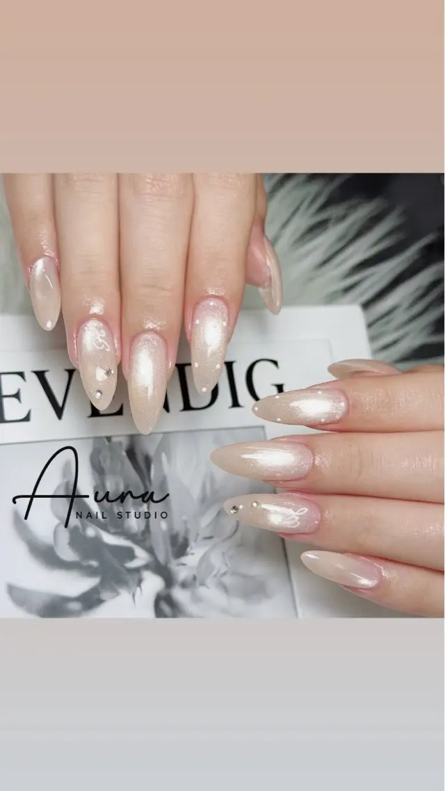 ネイル ハンドネイル Aura Nail Studioのネイルデザイン
