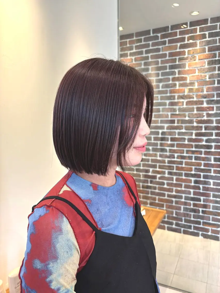 ショート ボブ emu minekoのヘアスタイル