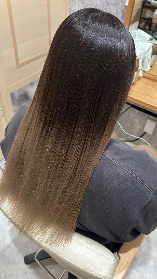 ロング カラー 似合わせ 顔周りYUUGAのヘアスタイル