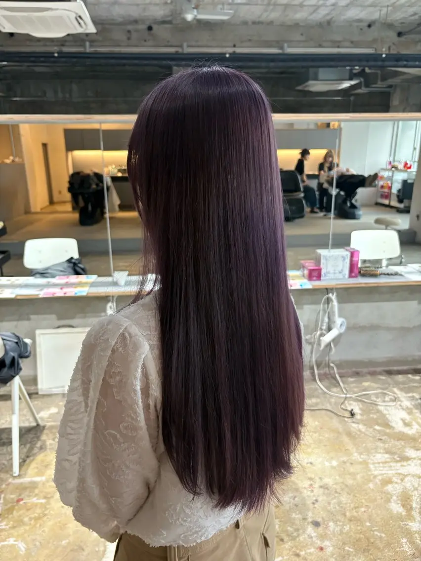 ロング カラー ベージュカラー グレージュ ラベンダーカラー ラベンダーグレージュ ラベンダーグレー ヘアカラー 玉置七海✨ /透明感/髪質改善のヘアスタイル