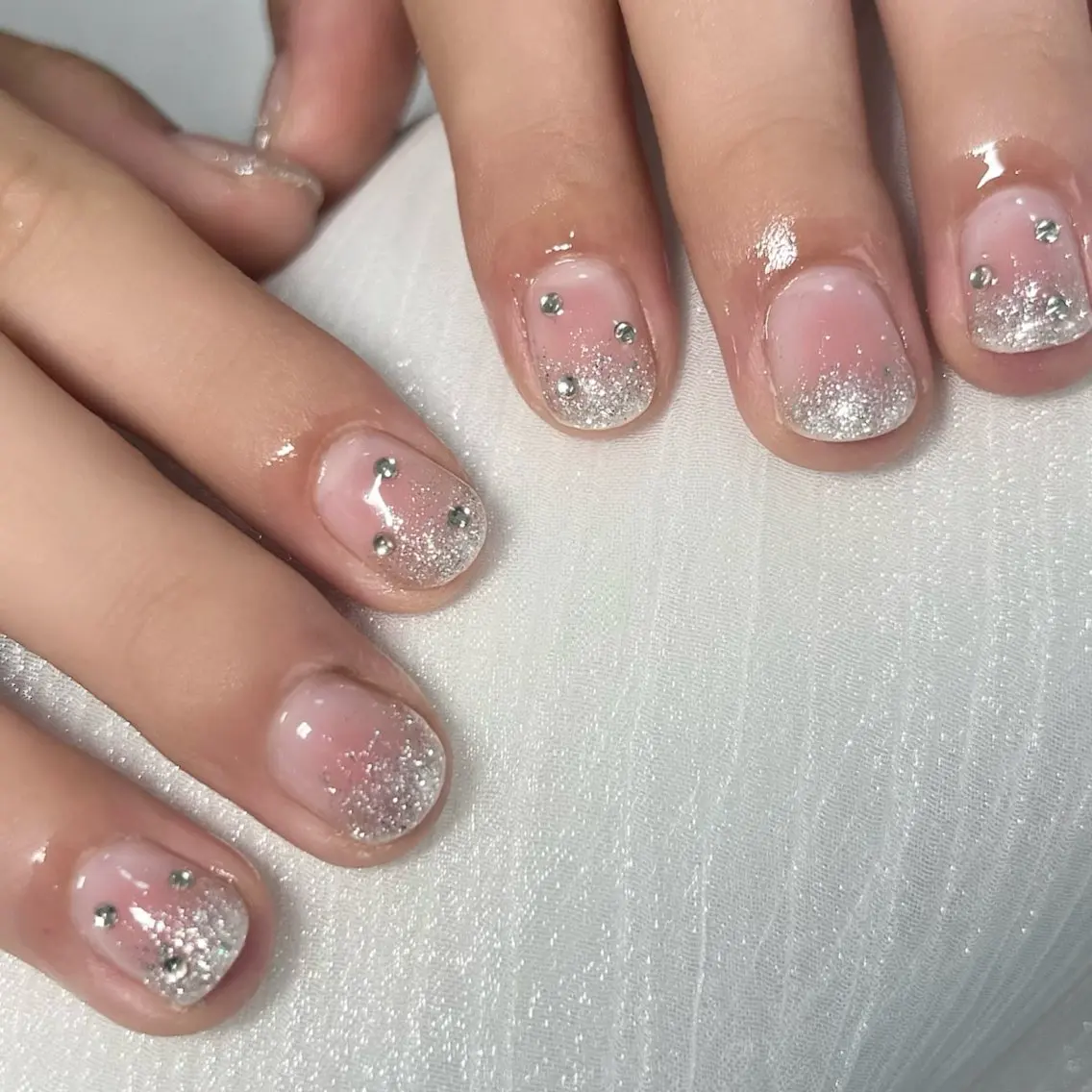 ネイル ハンドネイル nail salon M'U ｒｕｎａ🎀のネイルデザイン